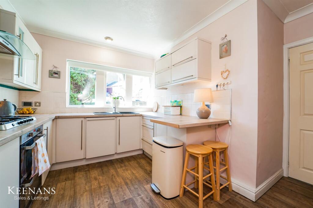 Additional image 24 of Barn Field Close, Colne