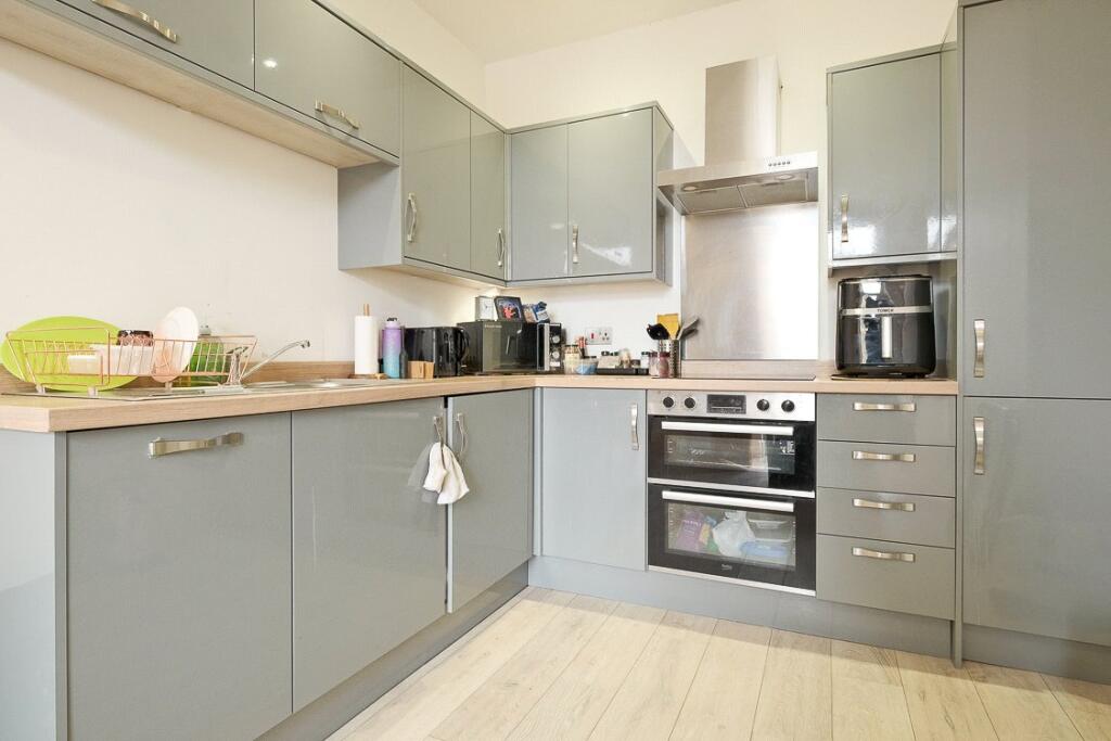 Additional image 10 of Bank Buildings, Barnoldswick, Lancashire, BB18