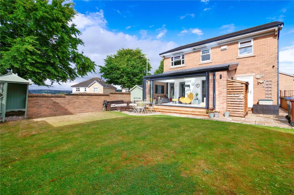 Additional image 23 of Roundhead Fold, Apperley Bridge, Bradford, West Yorkshire, BD10