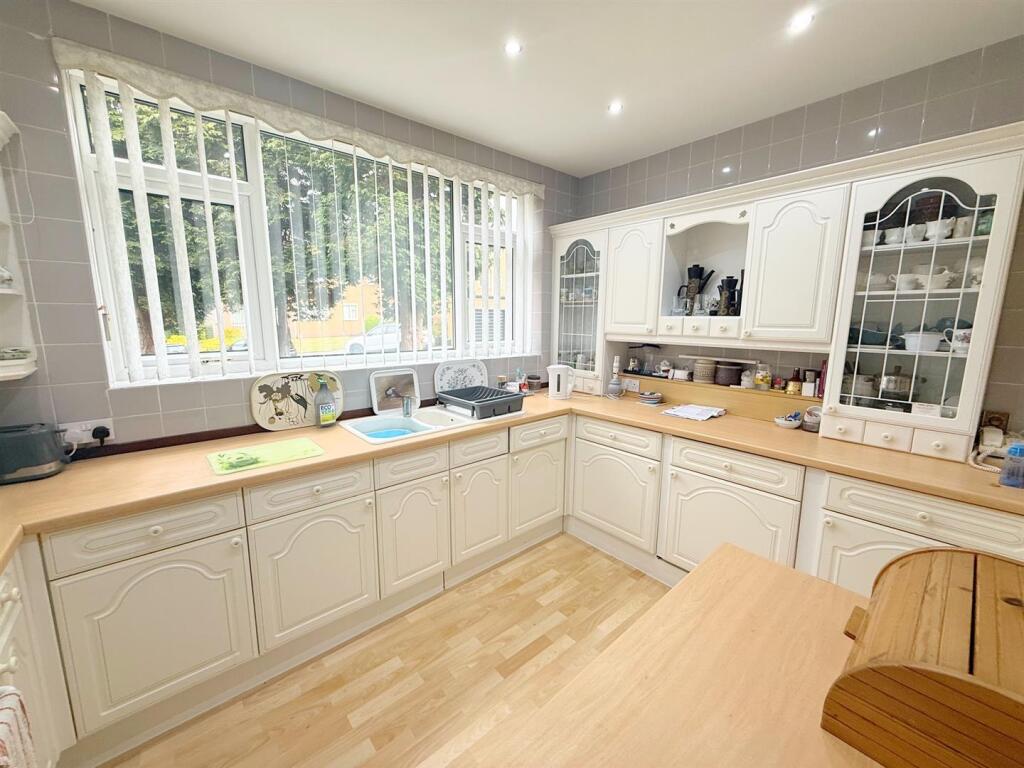 Additional image 10 of Seymour Gardens, Four Oaks, Sutton Coldfield