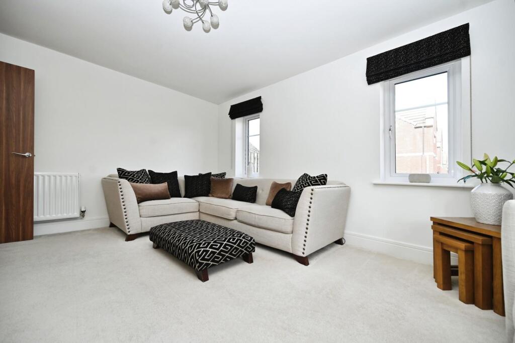 Additional image 9 of Providence Avenue, Bradford