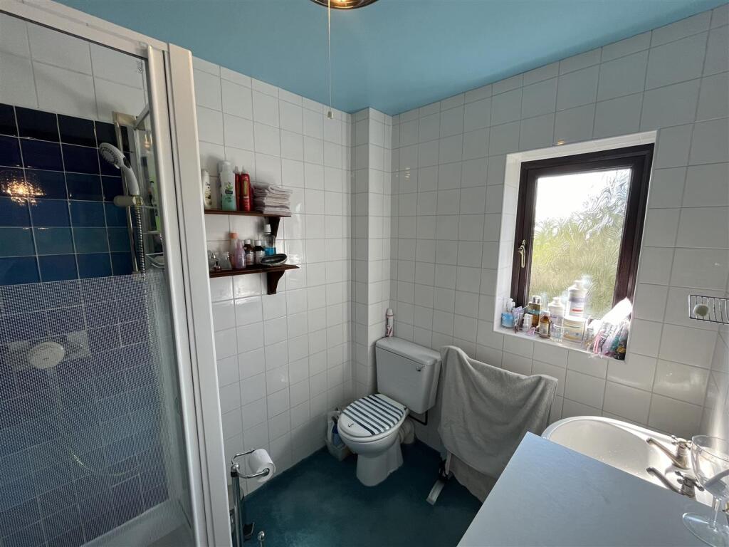 Additional image 13 of Abb Scott Lane, Low Moor, Bradford