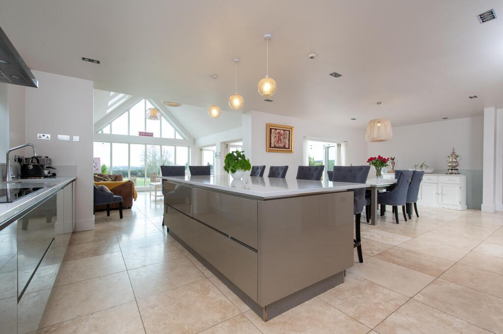 Additional image 3 of Whitley Hill, Henley-in-Arden, Warwickshire, B95