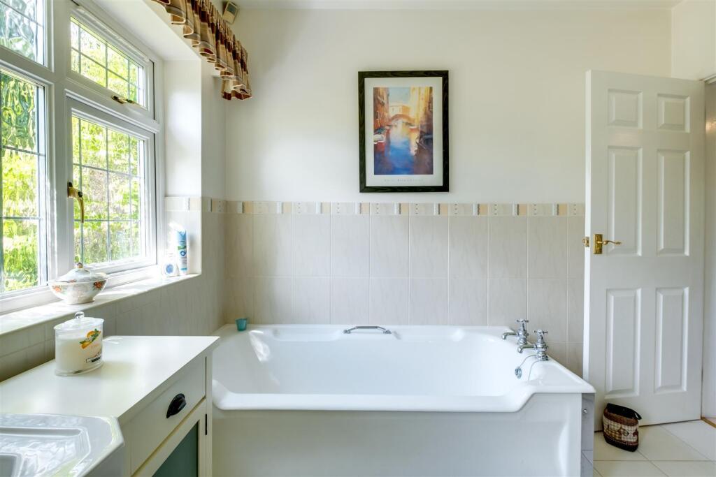 Additional image 28 of Wentworth Road, Four Oaks