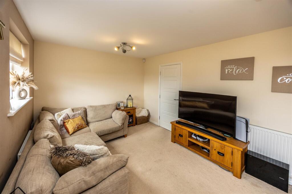 Additional image 12 of Old Mill Dam Lane, Queensbury, Bradford