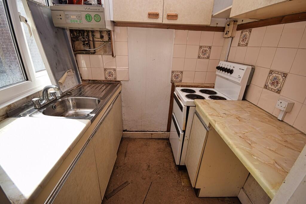 Additional image 6 of Sandy Hill Road, Shirley