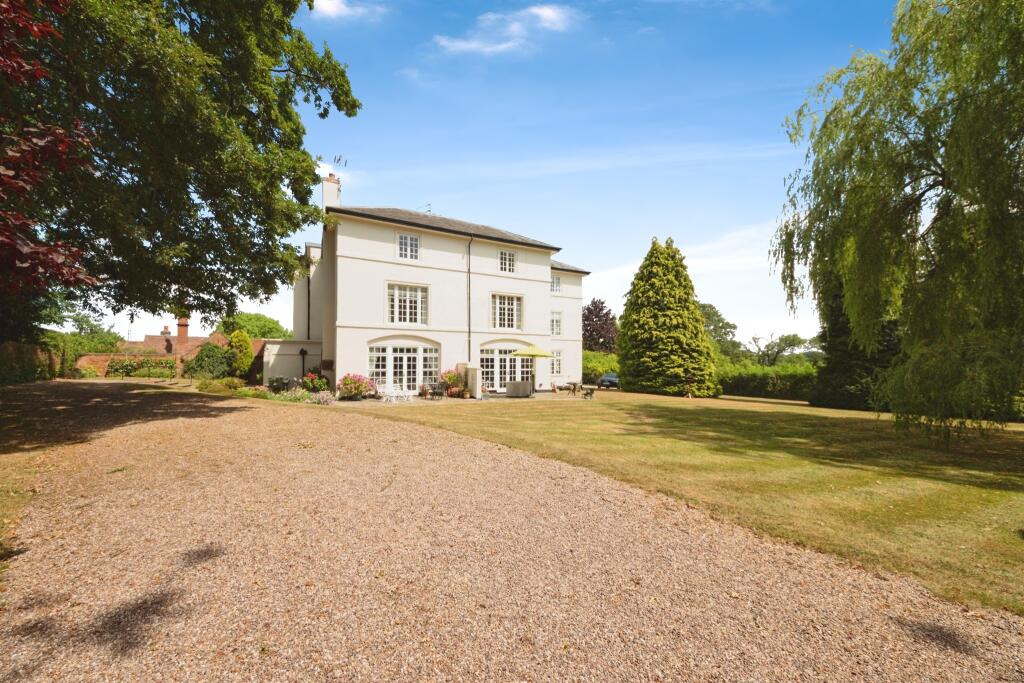 Additional image 18 of Birmingham Road, Henley-In-Arden