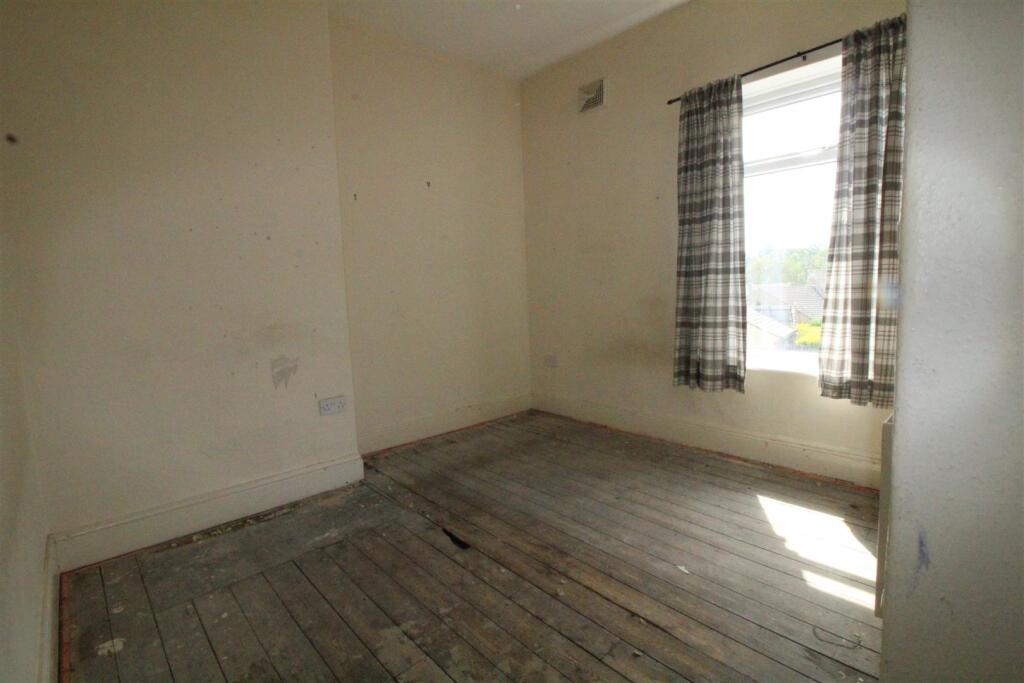 Additional image 5 of Cleckheaton Road, Oakenshaw, Bradford