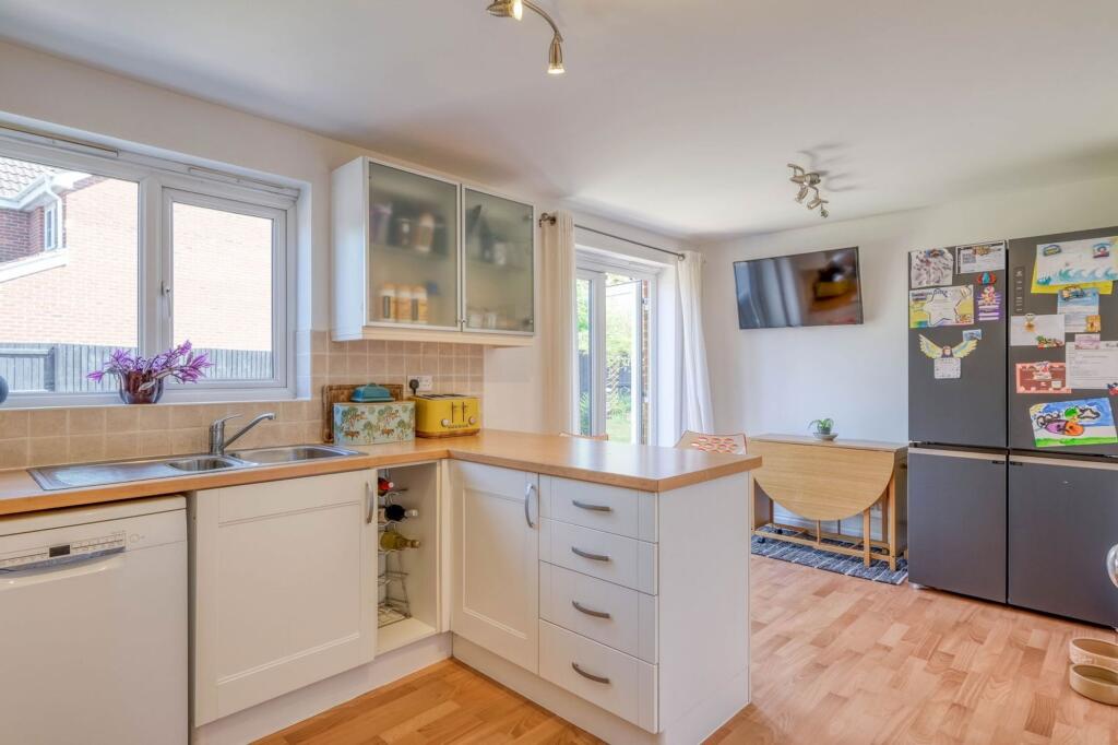 Additional image 8 of Evesham Road, Astwood Bank, B96