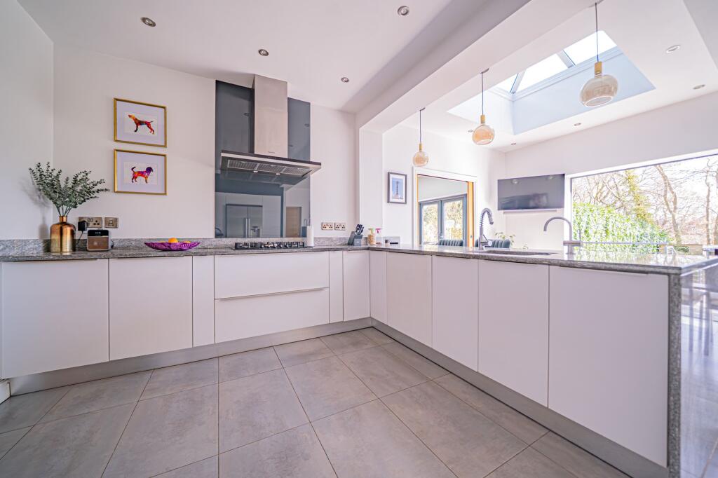 Additional image 32 of Woodchester Road, Dorridge, B93