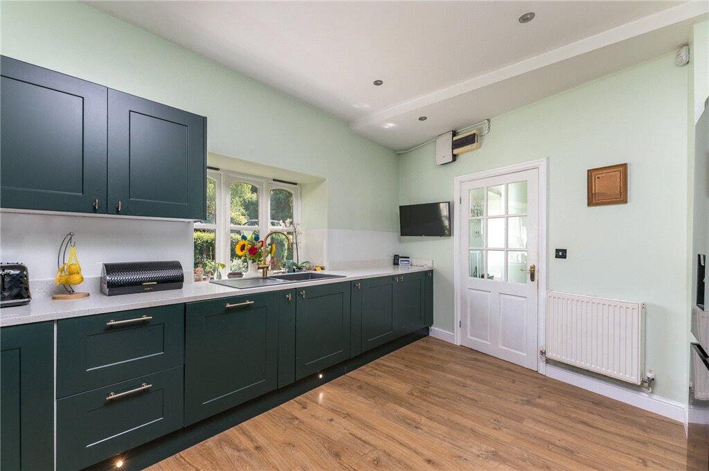 Additional image 7 of Valley Court, New Lane, Drighlington, Bradford, BD11