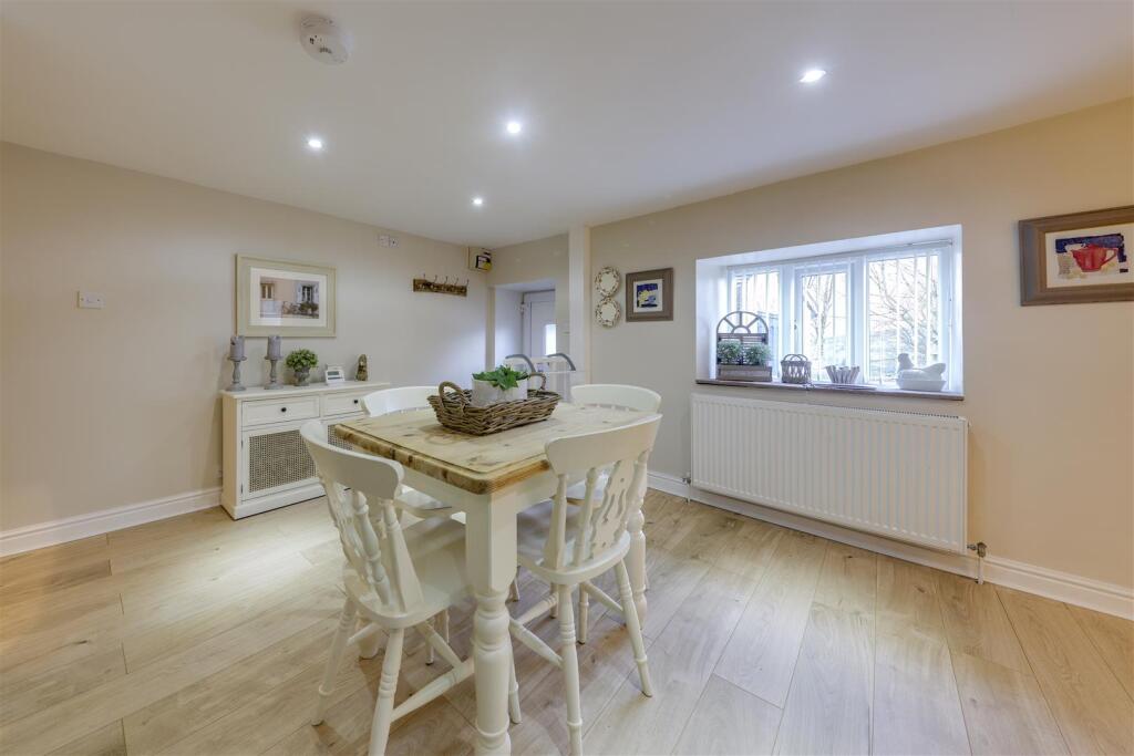 Additional image 35 of Hurst Lane, Rawtenstall, Rossendale, Lancashire - With Annexe & Spa Room