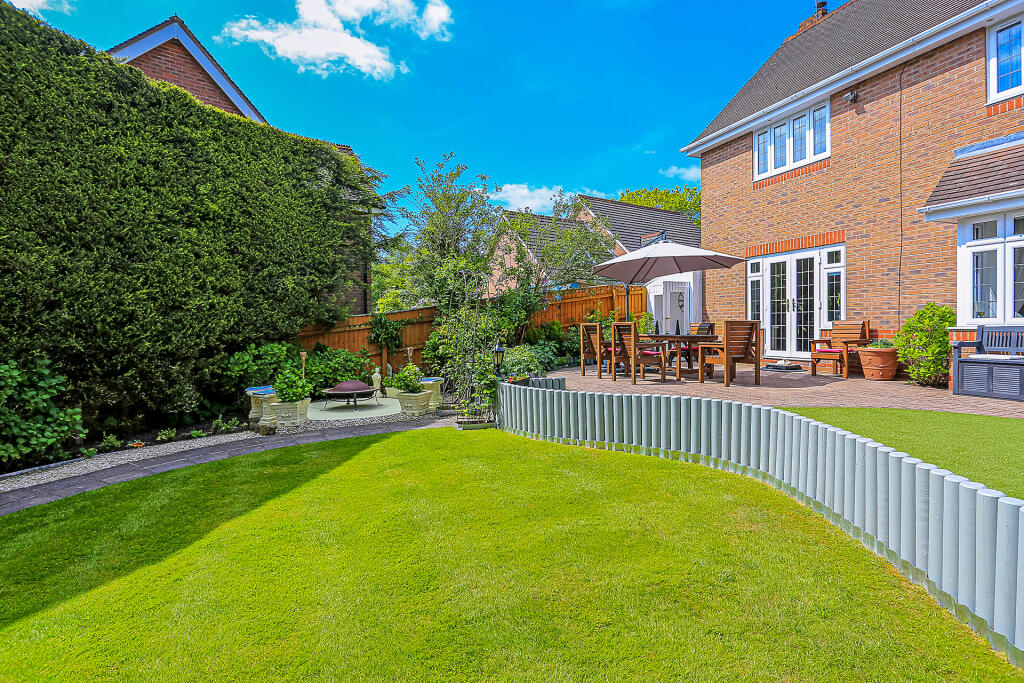 Additional image 42 of Gillott Close, Solihull