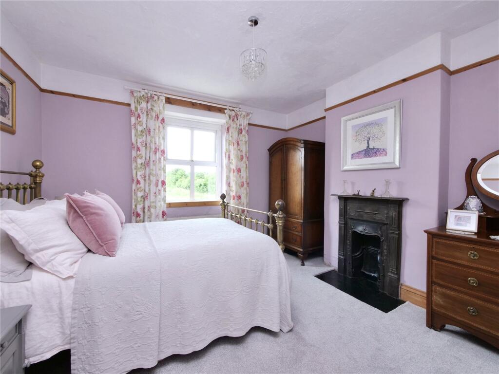 Additional image 17 of A Charming Country House With Gardens & Garage in Leigh upon Mendip