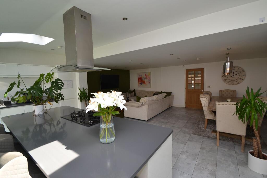 Additional image 17 of Javelin Close, Idle,