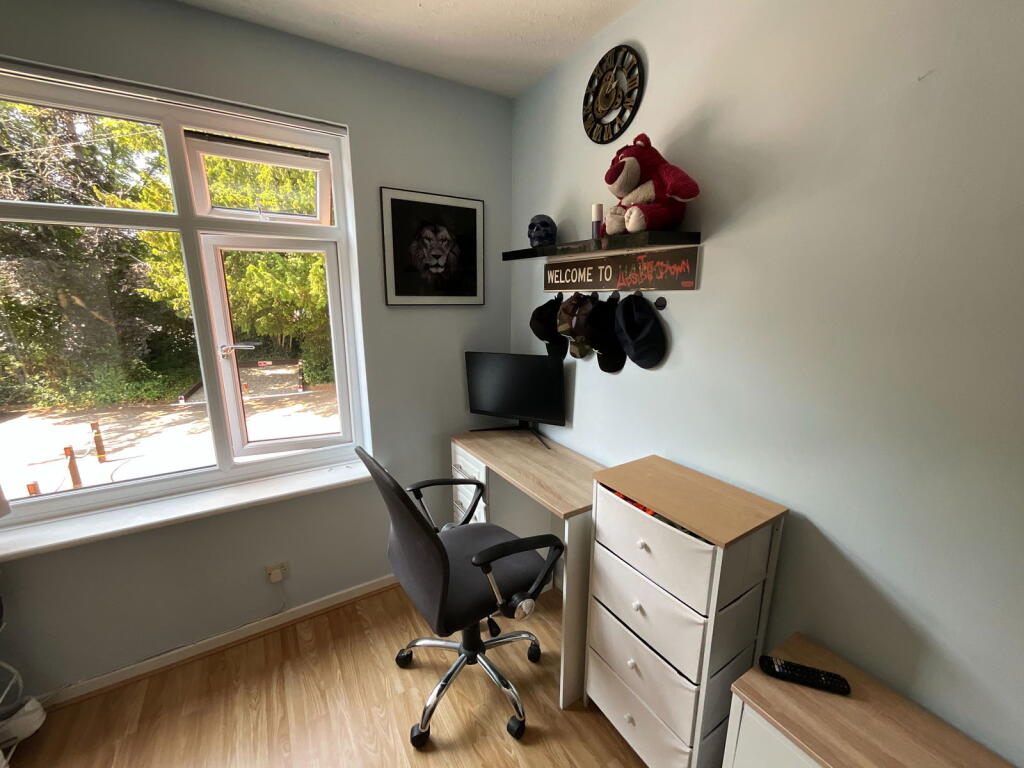 Additional image 14 of HALESOWEN, Oak Court