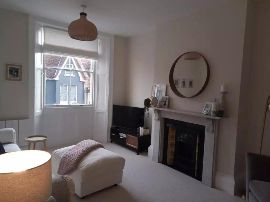 Additional image 2 of The Square, Mere, Warminster, BA12