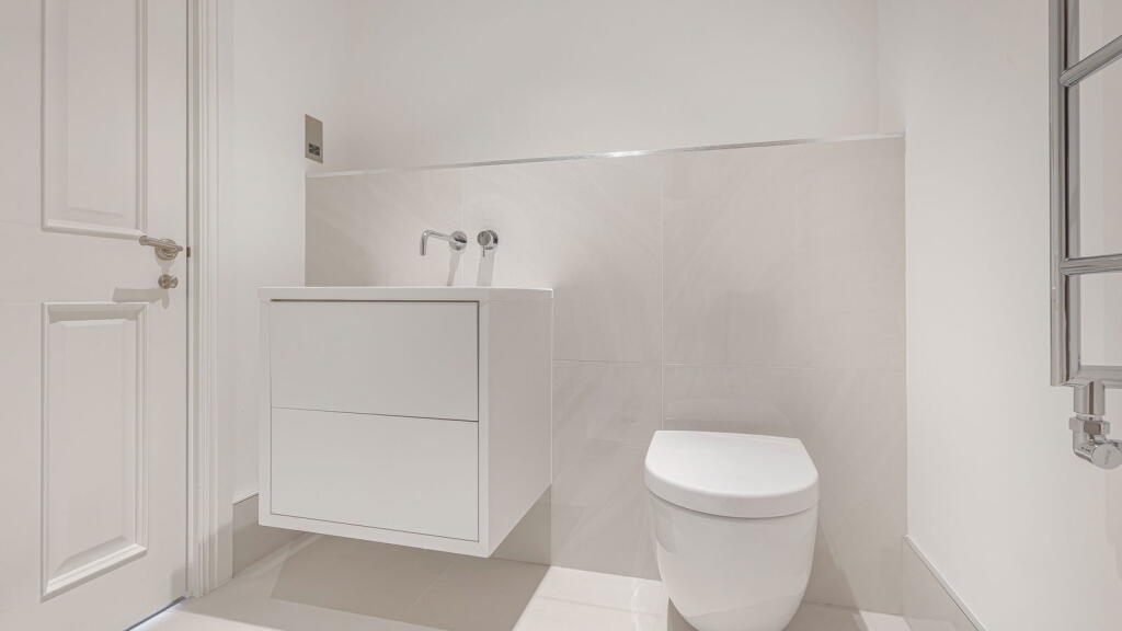 Additional image 27 of Roman Grange, Little Aston Park