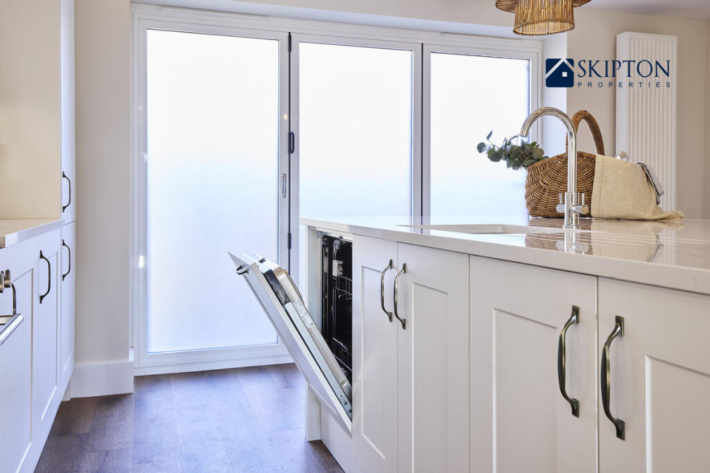 Additional image 6 of Plot 9 The Grosvenor, Pendle Farm, Worsthorne