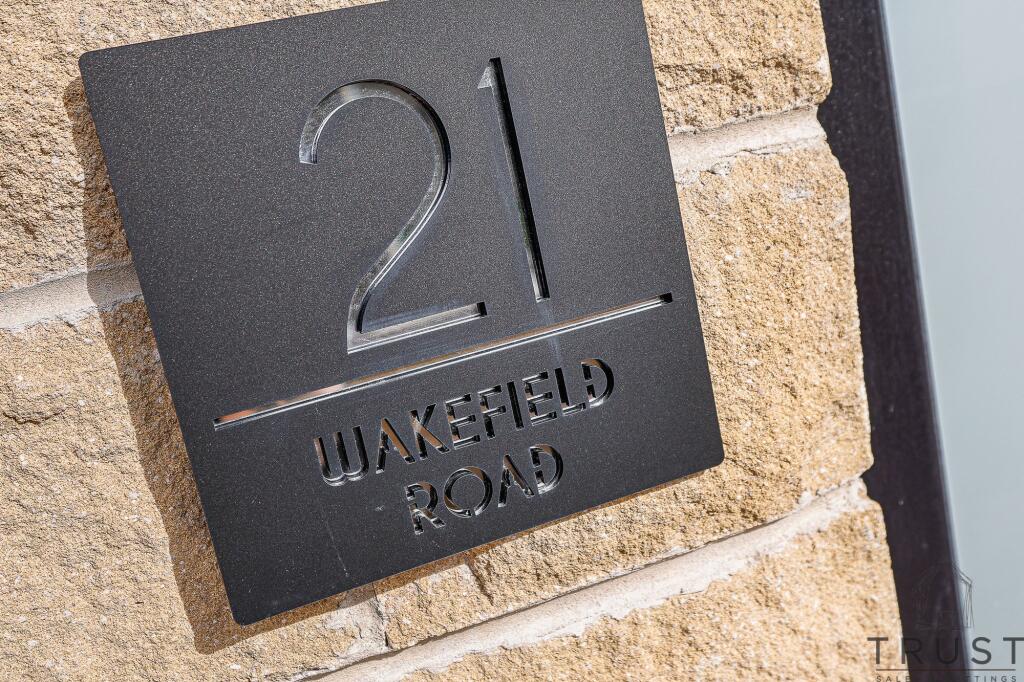 Additional image 60 of Wakefield Road, Drighlington, BD11