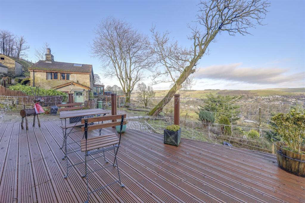 Additional image 23 of Higher Lench House, Lench Fold Clough, Rossendale - Amazing Valley Views