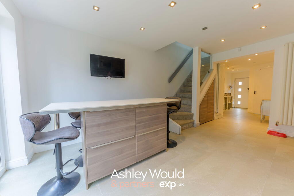 Additional image 4 of Merton Close, Oldbury, B68 8NG