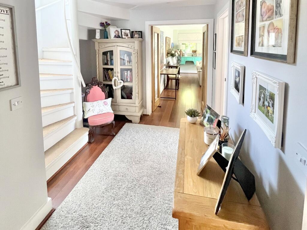 Additional image 9 of Bayford Court, Bayford Hill, Somerset, BA9