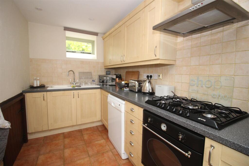 Additional image 32 of Claverton