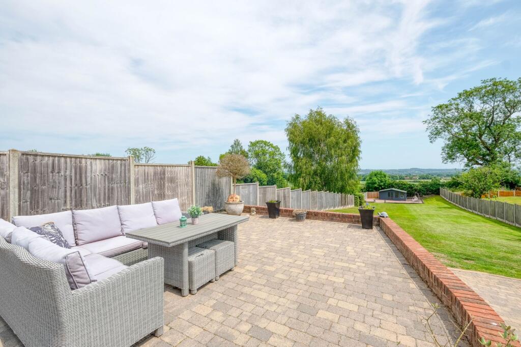 Additional image 44 of Evesham Road, Astwood Bank, B96