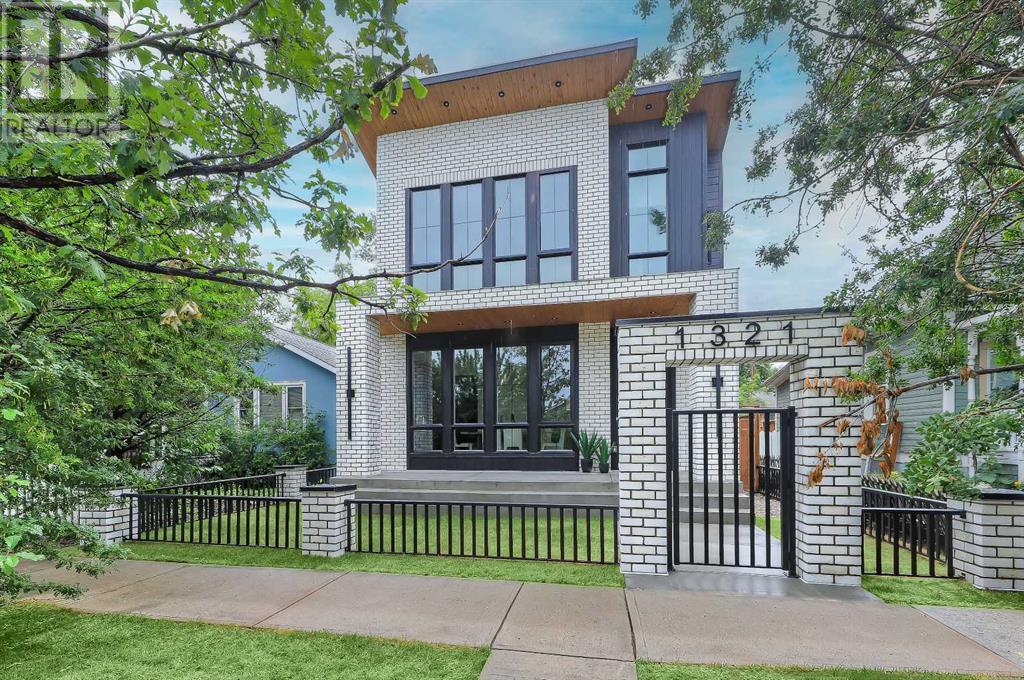 1321 10 Avenue SE|Calgary, Alberta T2G0W8