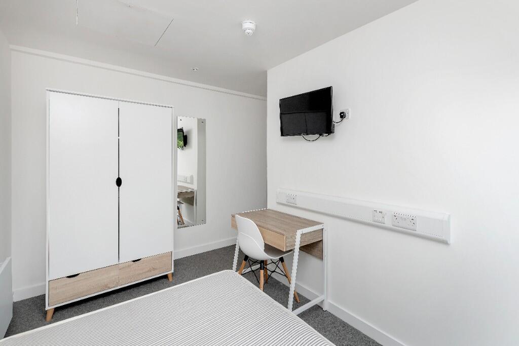 Additional image 5 of Banglo House, Lower Bristol Road, Bath, Somerset, BA2