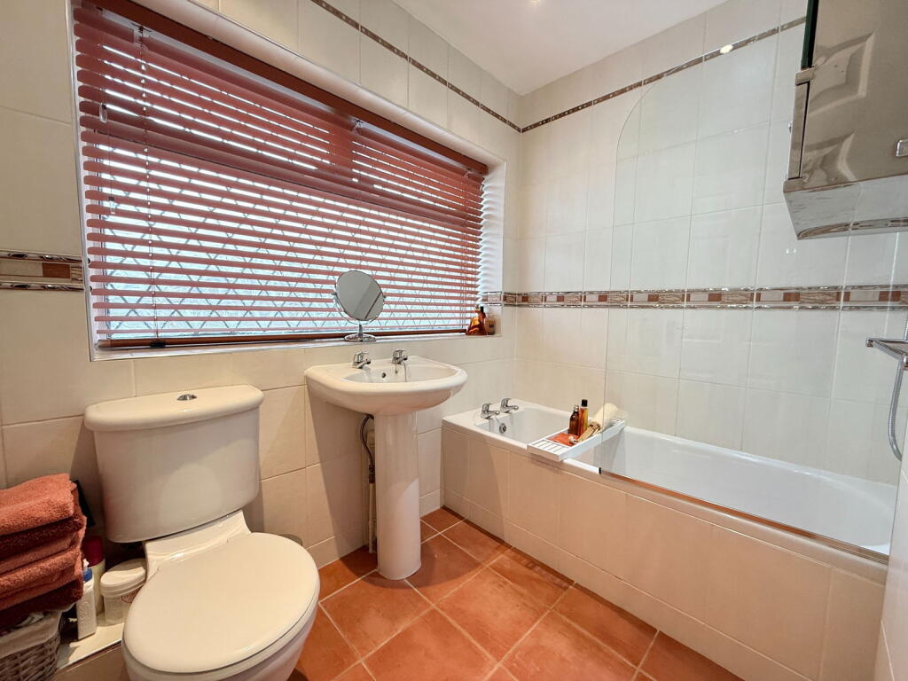 Additional image 21 of Kingshurst Road, Shirley