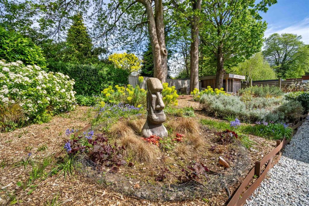 Additional image 19 of Chattock Gardens, Solihull, B91