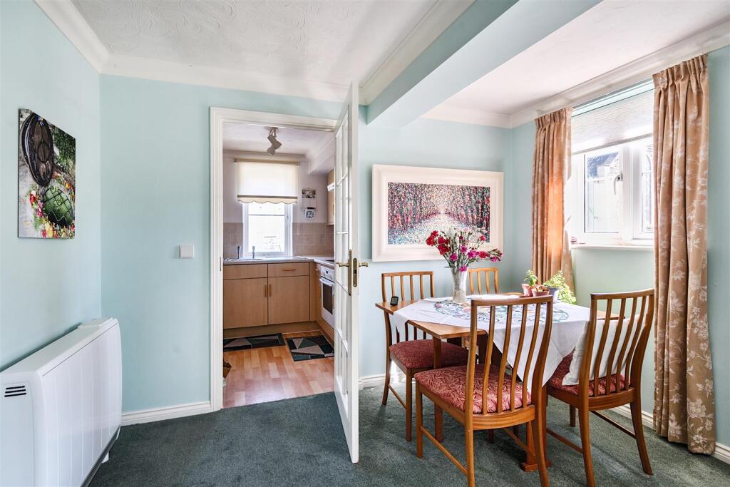 Additional image 16 of Canvendish Lodge, Glastonbury
