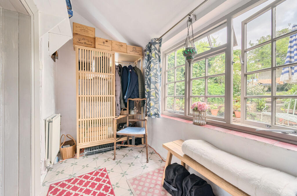 Additional image 7 of Old Wells Road, Glastonbury, BA6