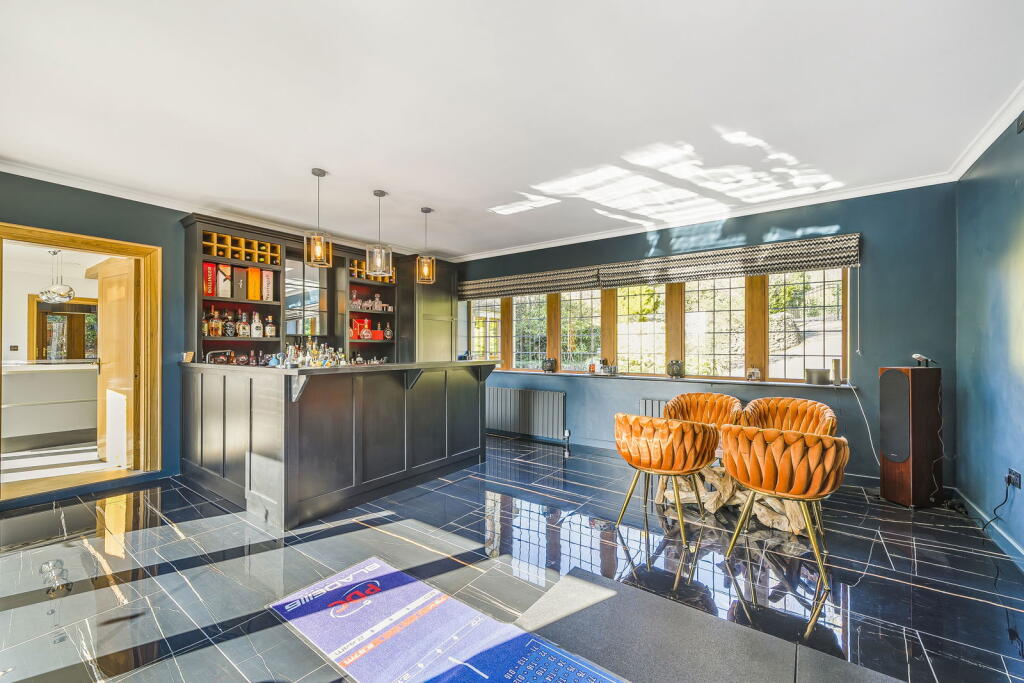 Additional image 26 of Littlebeck, Gilstead Lane, Bingley, BD16 3LN