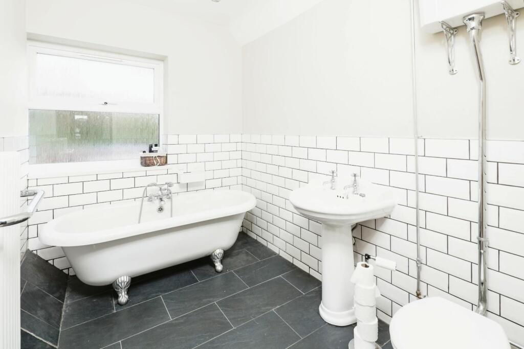 Additional image 4 of Driffold, Sutton Coldfield