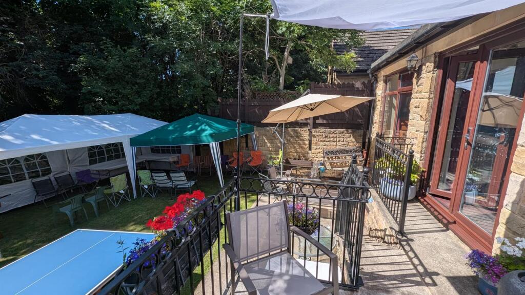 Additional image 30 of Crownest Lane, Bingley