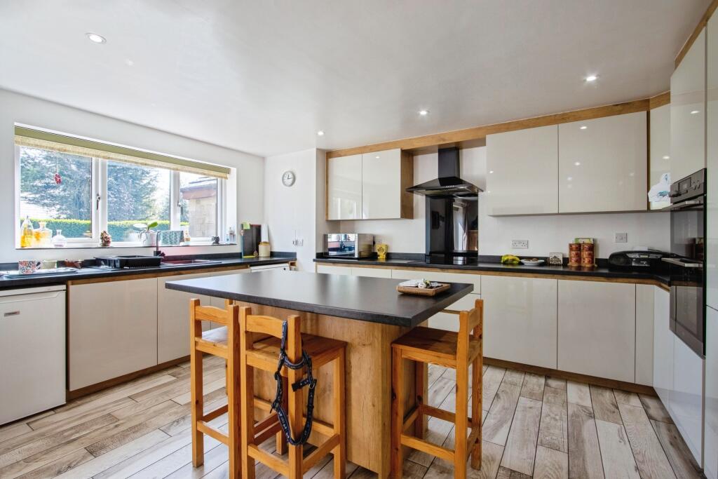 Additional image 6 of Tong Moor Side, Birkenshaw, Bradford, West Yorkshire, BD11