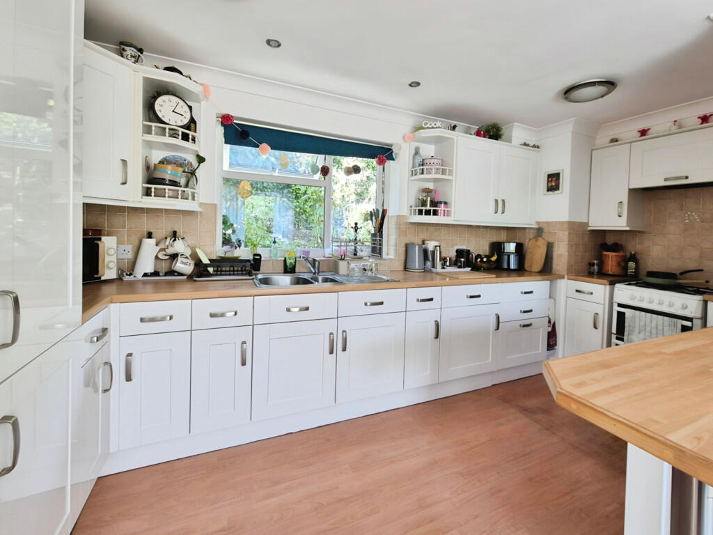 Additional image 21 of Penn Hill, Yeovil