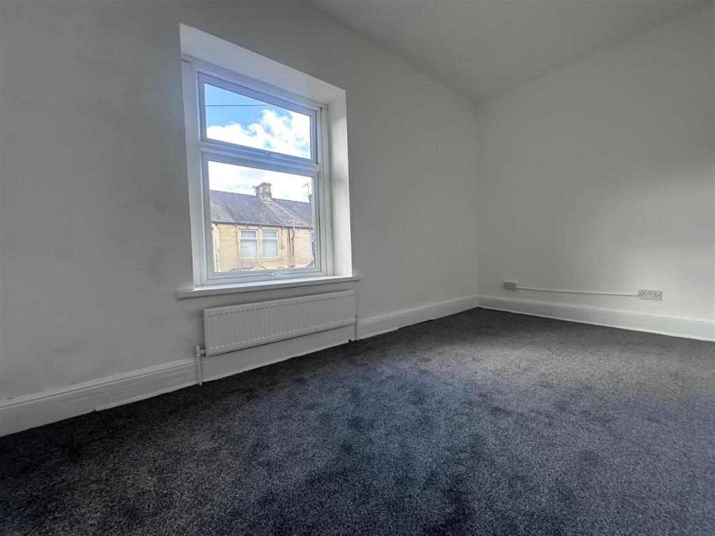 Additional image 7 of Burnley Road, Padiham, Burnley