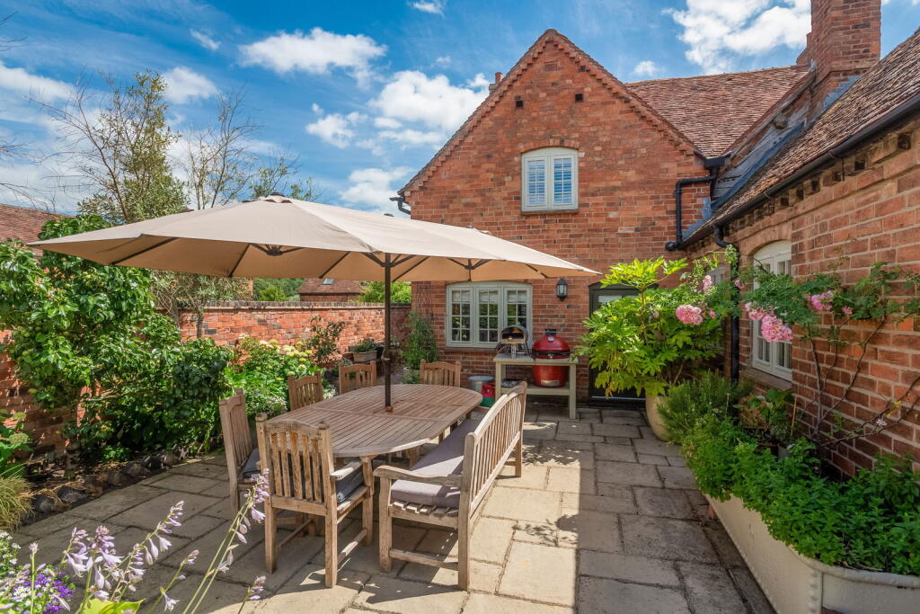 Additional image 11 of Farrington House, betwixt, Aston Cantlow & Wilmcote