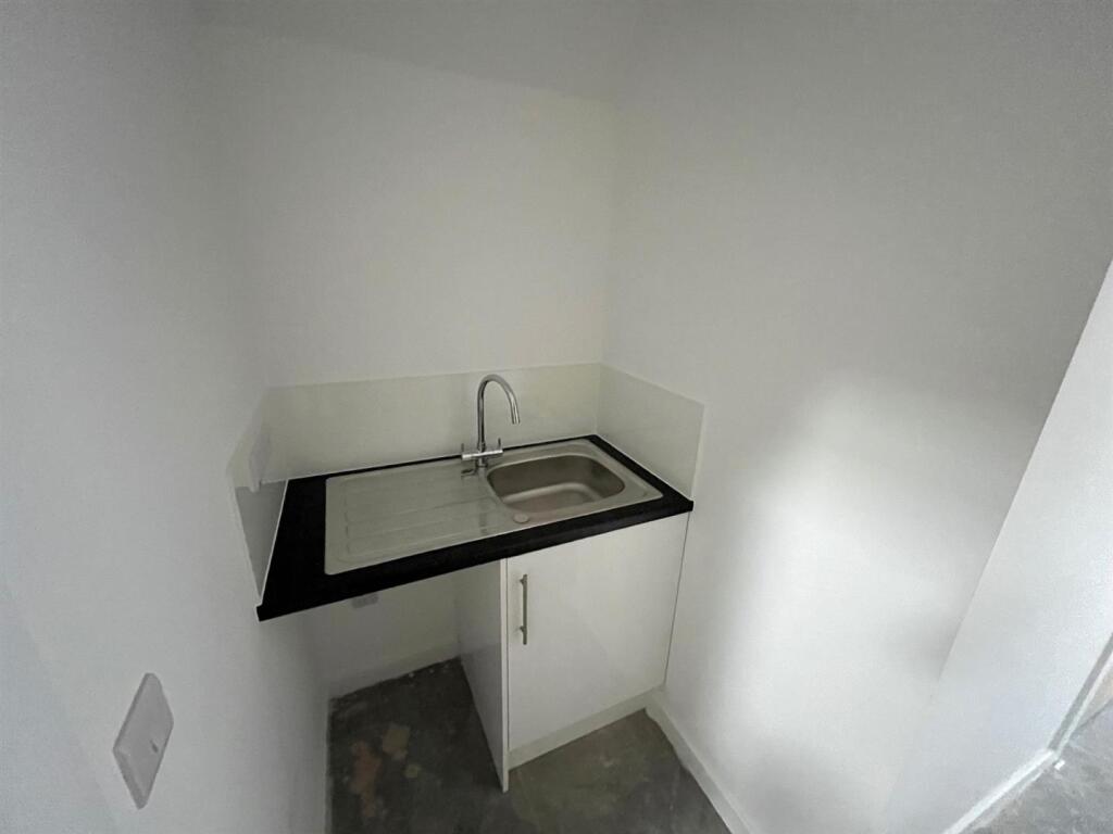 Additional image 7 of Tything Road East, Alcester, Warwickshire B49 6GN