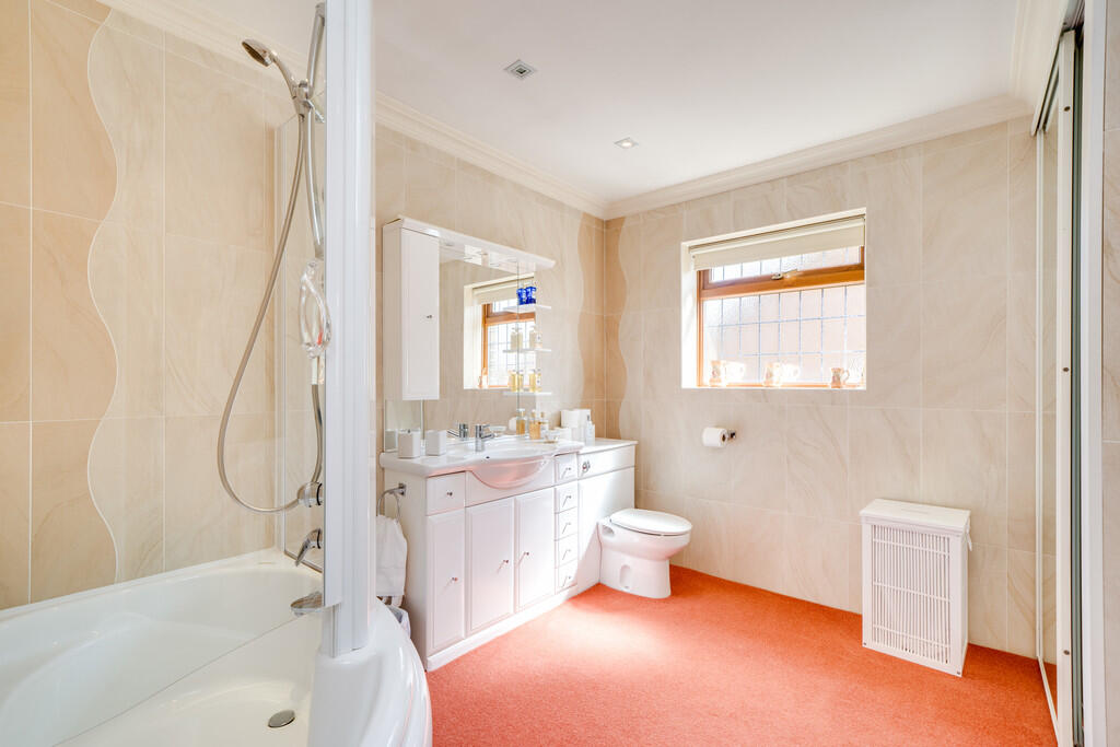 Additional image 12 of Whitechapel Road, Scholes