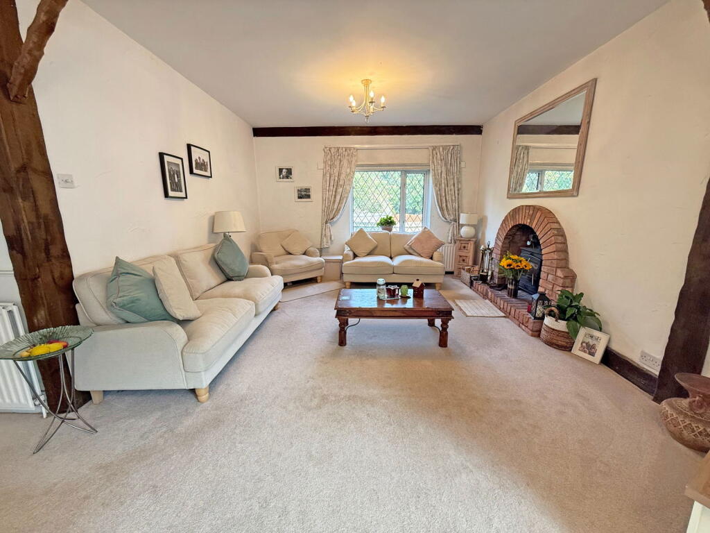 Additional image 5 of Haslucks Green Road, Majors Green, Shirley, B90 1DE