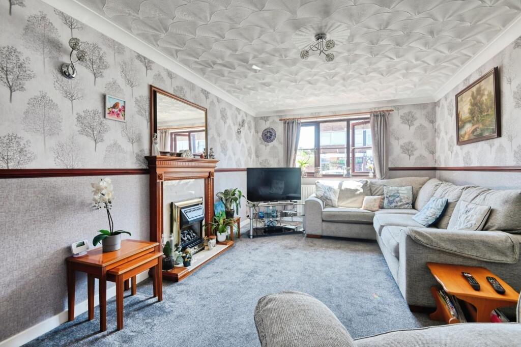 Additional image 3 of Browns Lane, Dordon, Tamworth