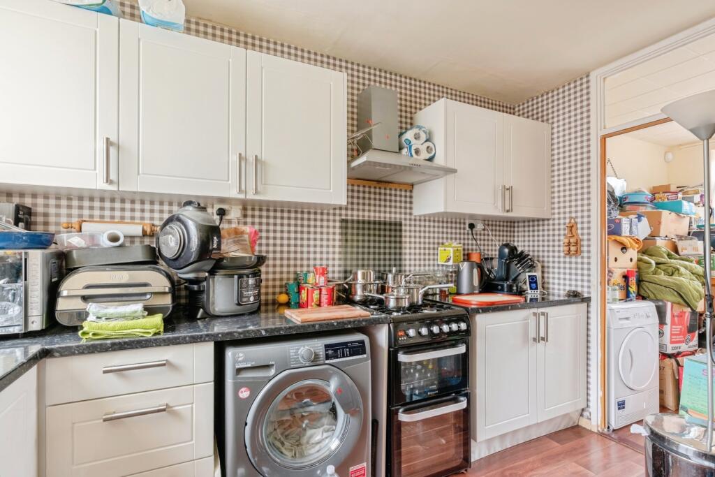 Additional image 4 of Chichester Close, Burnley, BB10