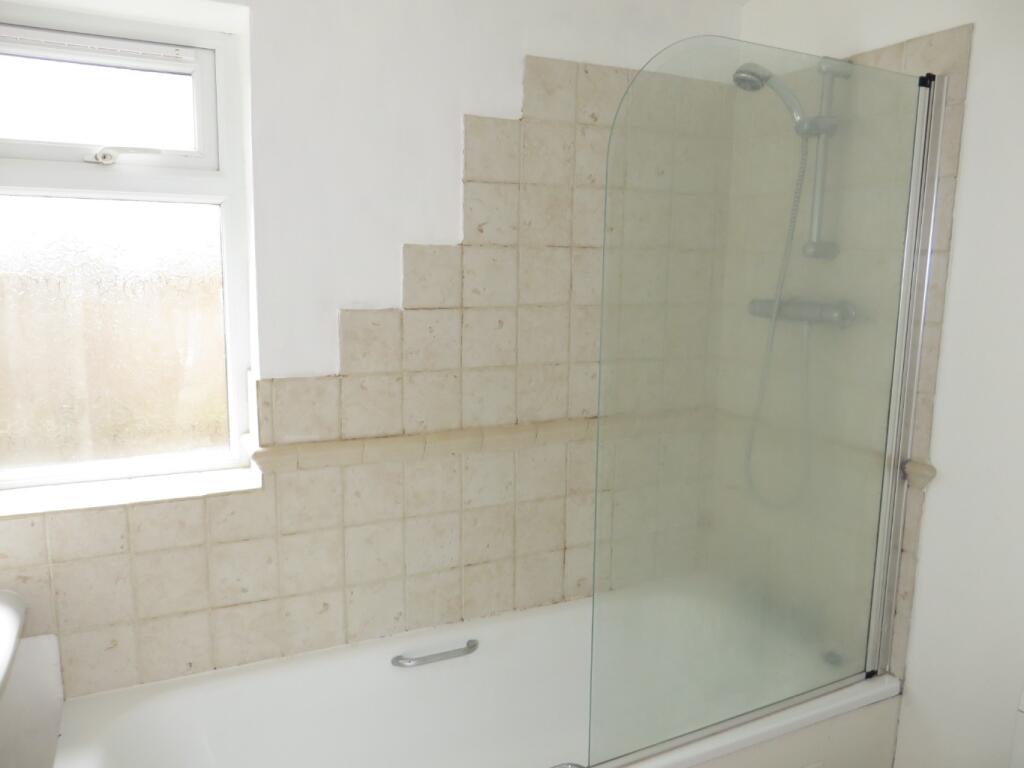 Additional image 8 of Brooks Road, Street