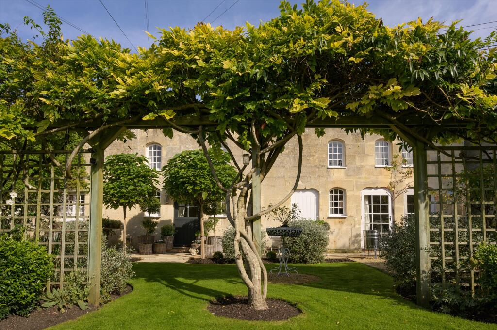 Additional image 15 of Linden Gardens, Weston Park, Bath, Somerset, BA1