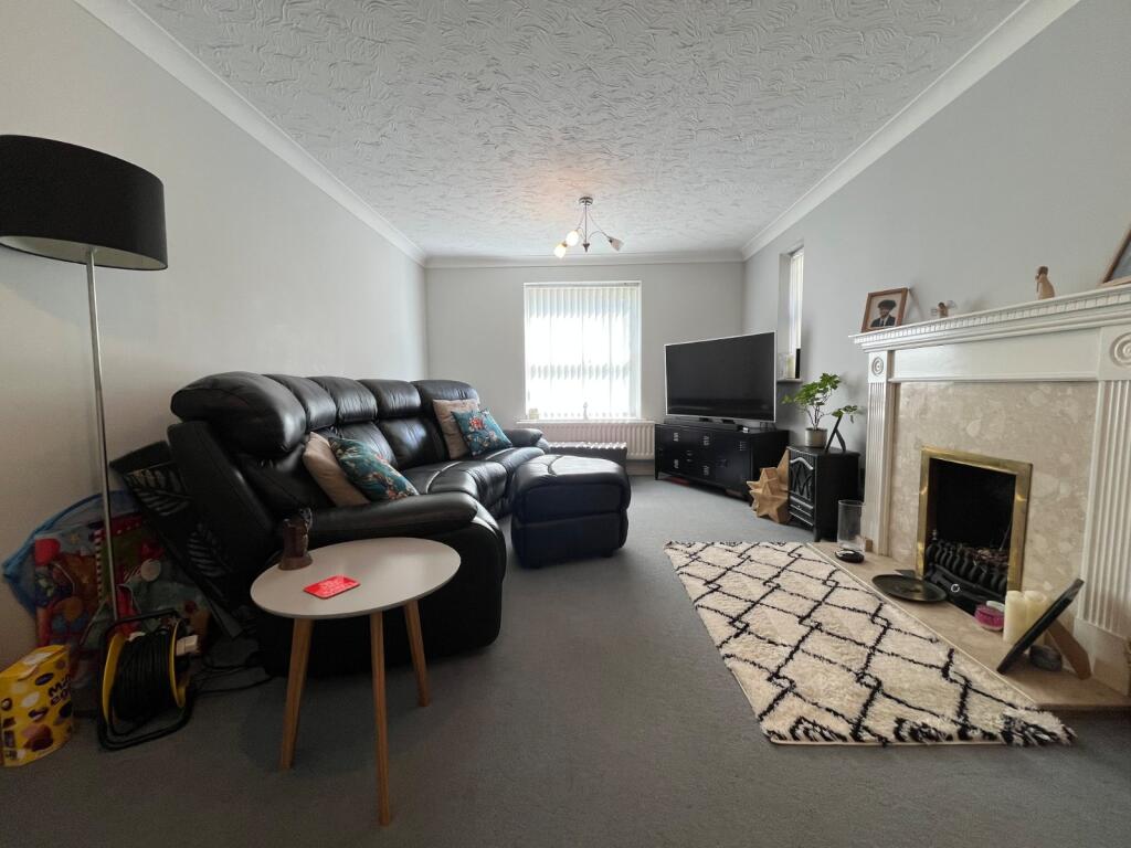 Additional image 4 of Round Close, Shirley, Solihull, West Midlands, B90